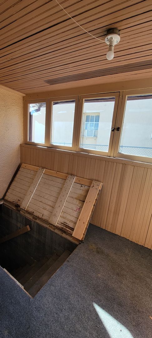 Building Photo - 2 bedroom 1 bath home