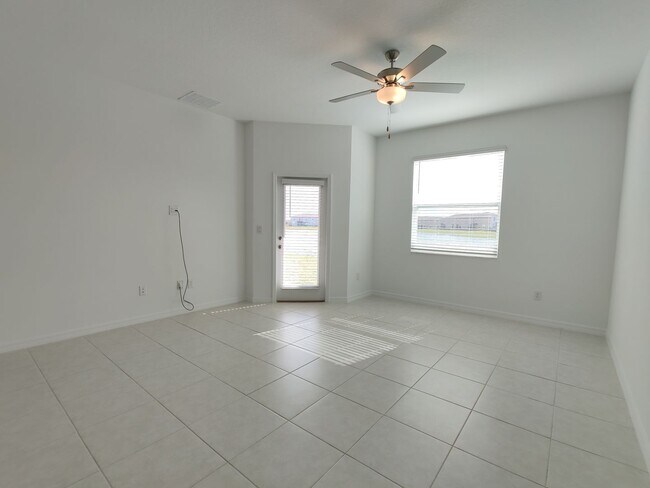 Building Photo - 32094 Powderpuff Mimosa Dr