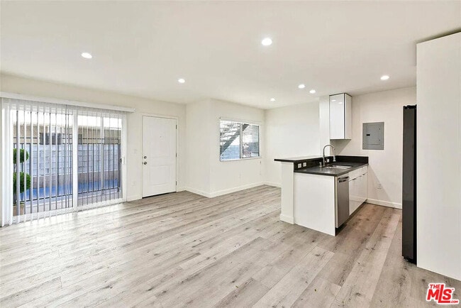 Building Photo - 5529 Bonner Ave