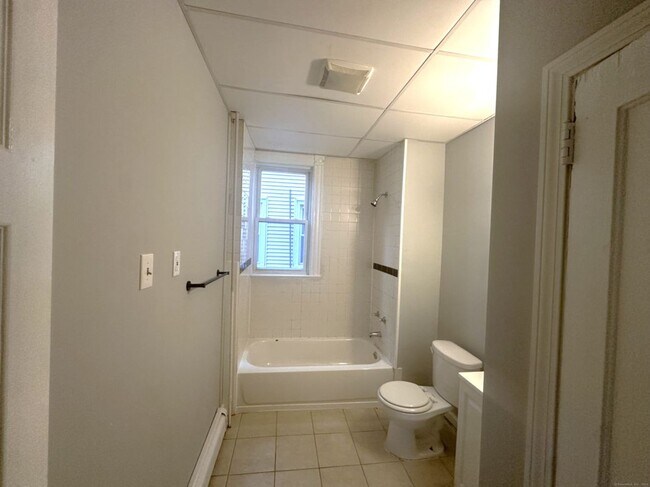 Building Photo - 108 New Britain Ave