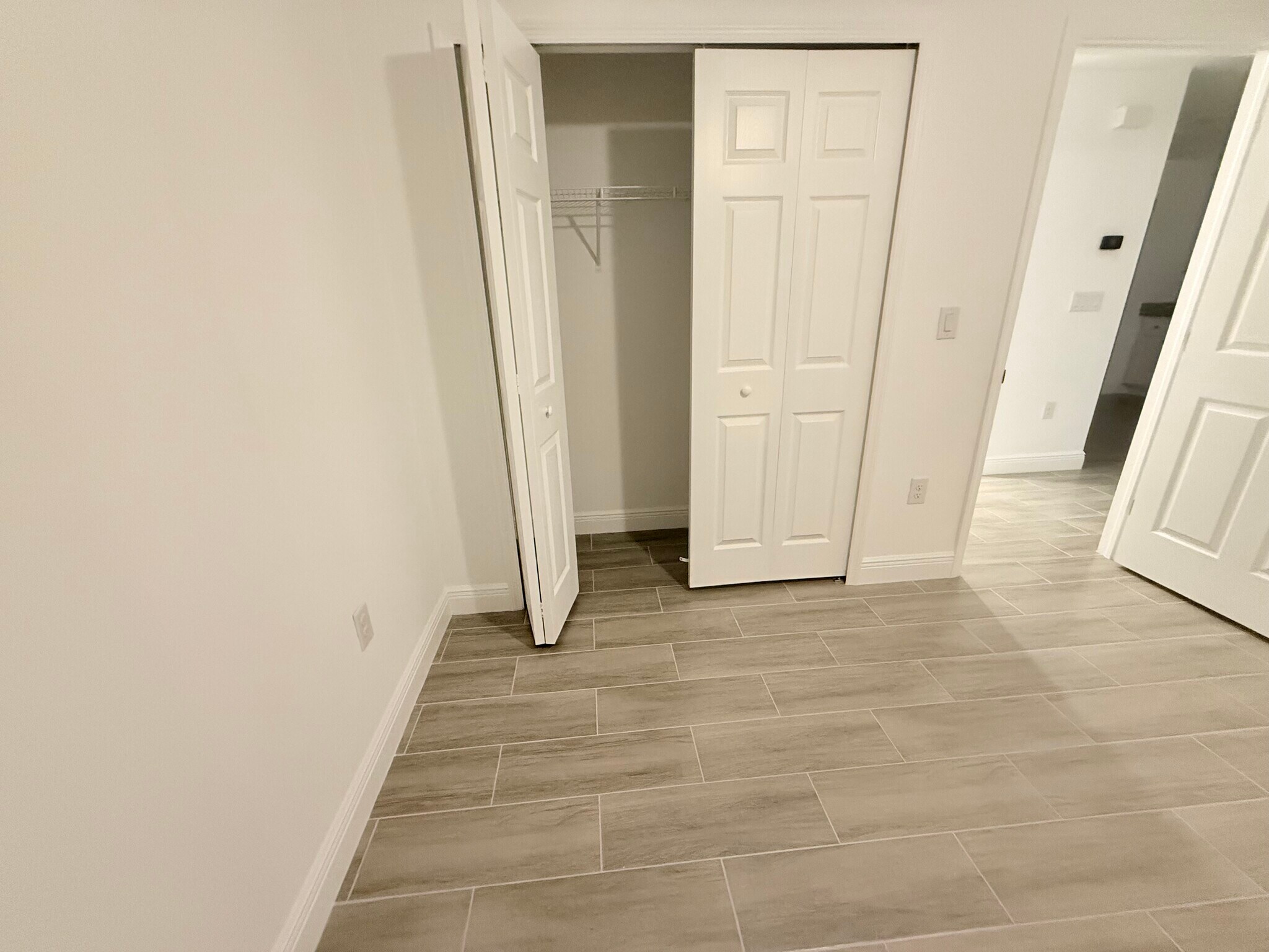 Building Photo - 2156 Edison Ave