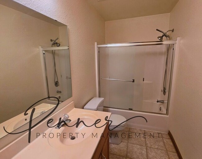 Building Photo - 3114 S Cedar Crest Ct