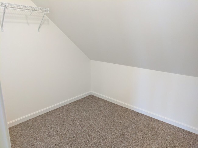 Building Photo - 26 Eagle Ridge Rd