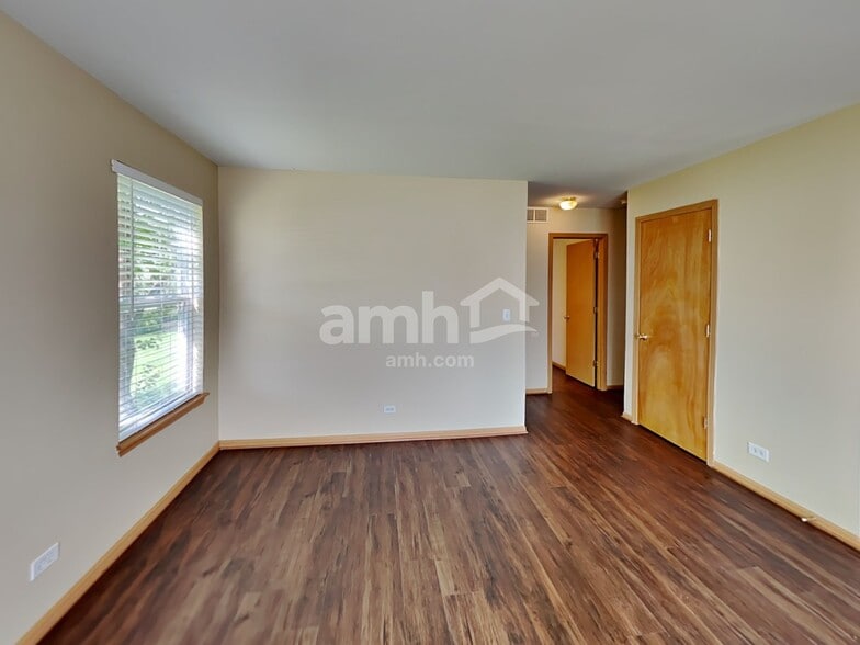 Building Photo - 1808 Brockway Pond Ct