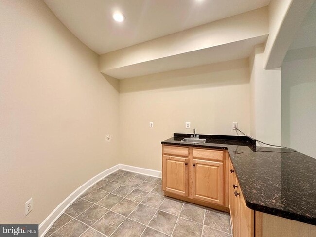 Building Photo - 1460 Carrington Ridge Ln