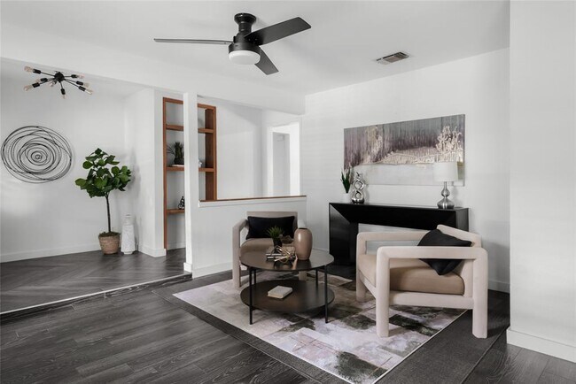 Building Photo - 2408 Shiloh Dr