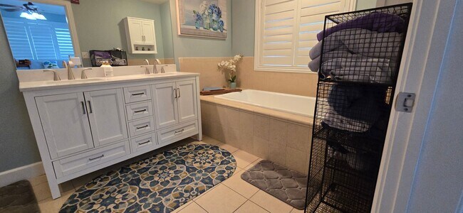 Building Photo - Fully Furnished 3 Bed 2 Bath in Provo