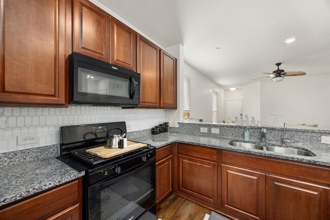 Building Photo - 4727 Prairie Chase Dr