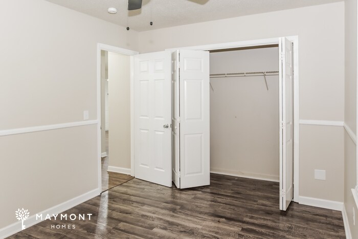 Building Photo - 104 Cerrydowns Ct