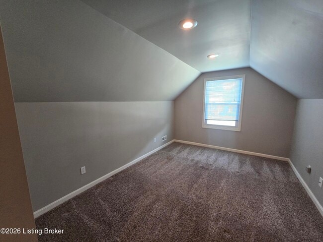 Building Photo - 3932 Kennison Ave