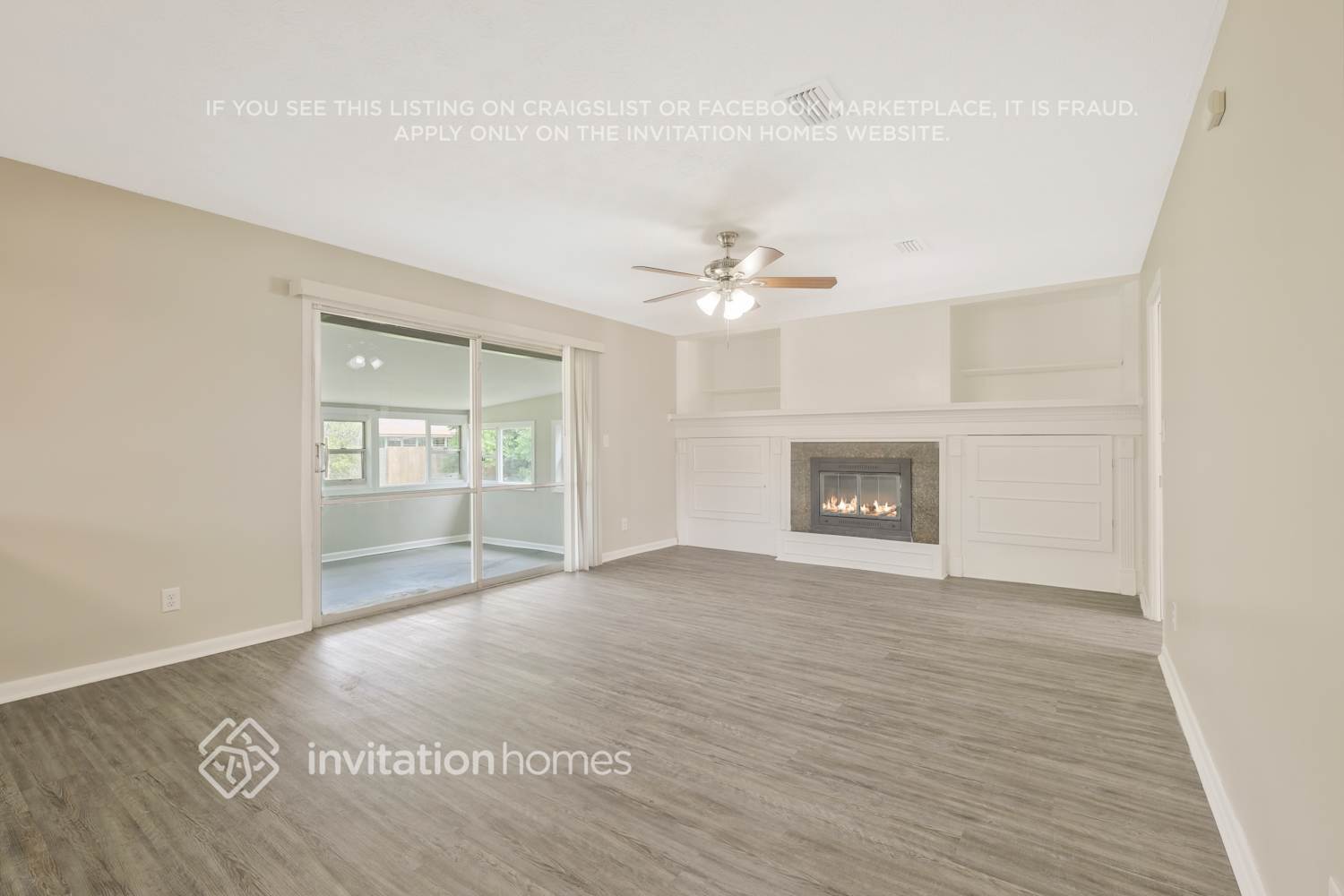 Building Photo - 2733 River Oak Dr