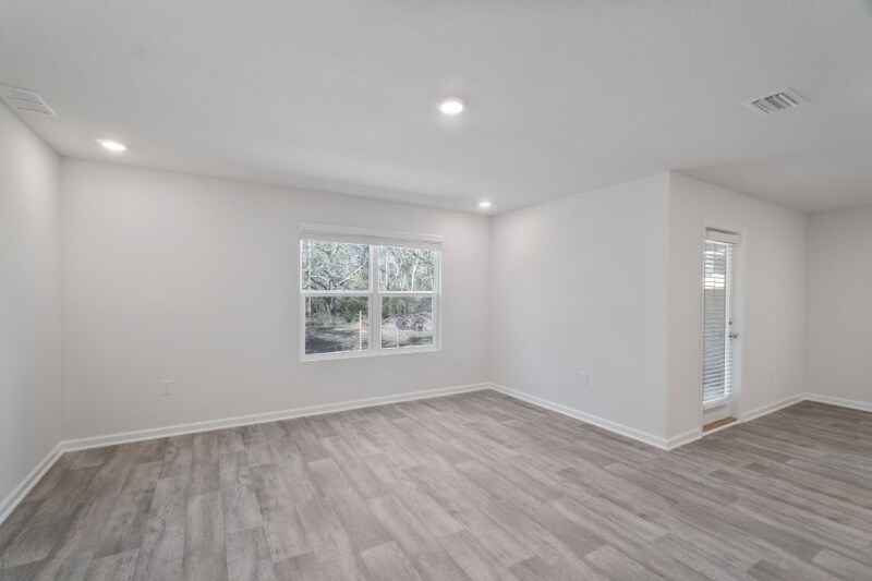 Building Photo - 10593 Queens Gate Cir
