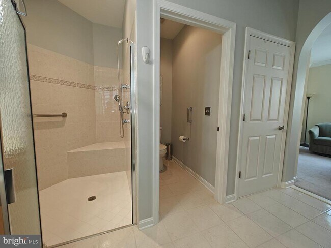 Building Photo - 10425 Starlight Pl