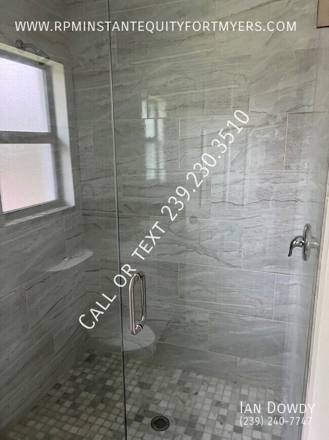 Building Photo - 2601 E 18th St