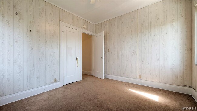 Building Photo - 95 Rand Ave