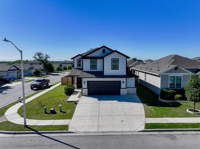 Primary Photo - 252 Syrah Ct