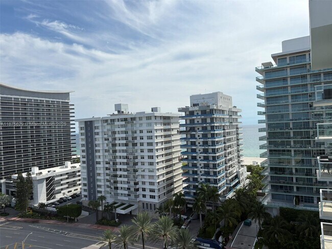 Building Photo - 5750 Collins Ave