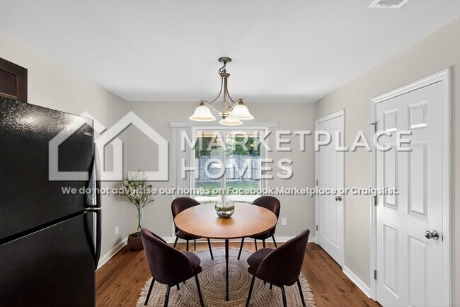 Building Photo - 203 Sedgewick Dr