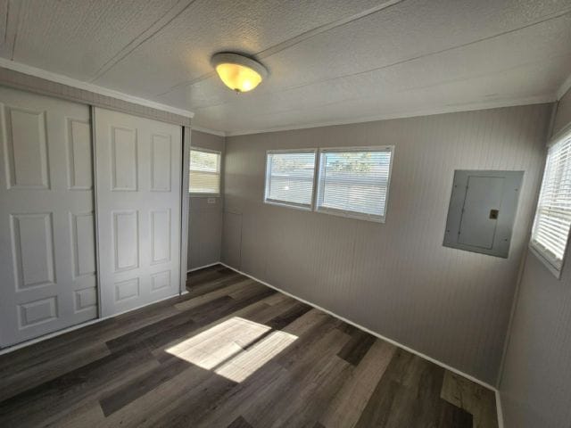 Building Photo - 2850 New Tampa Hwy