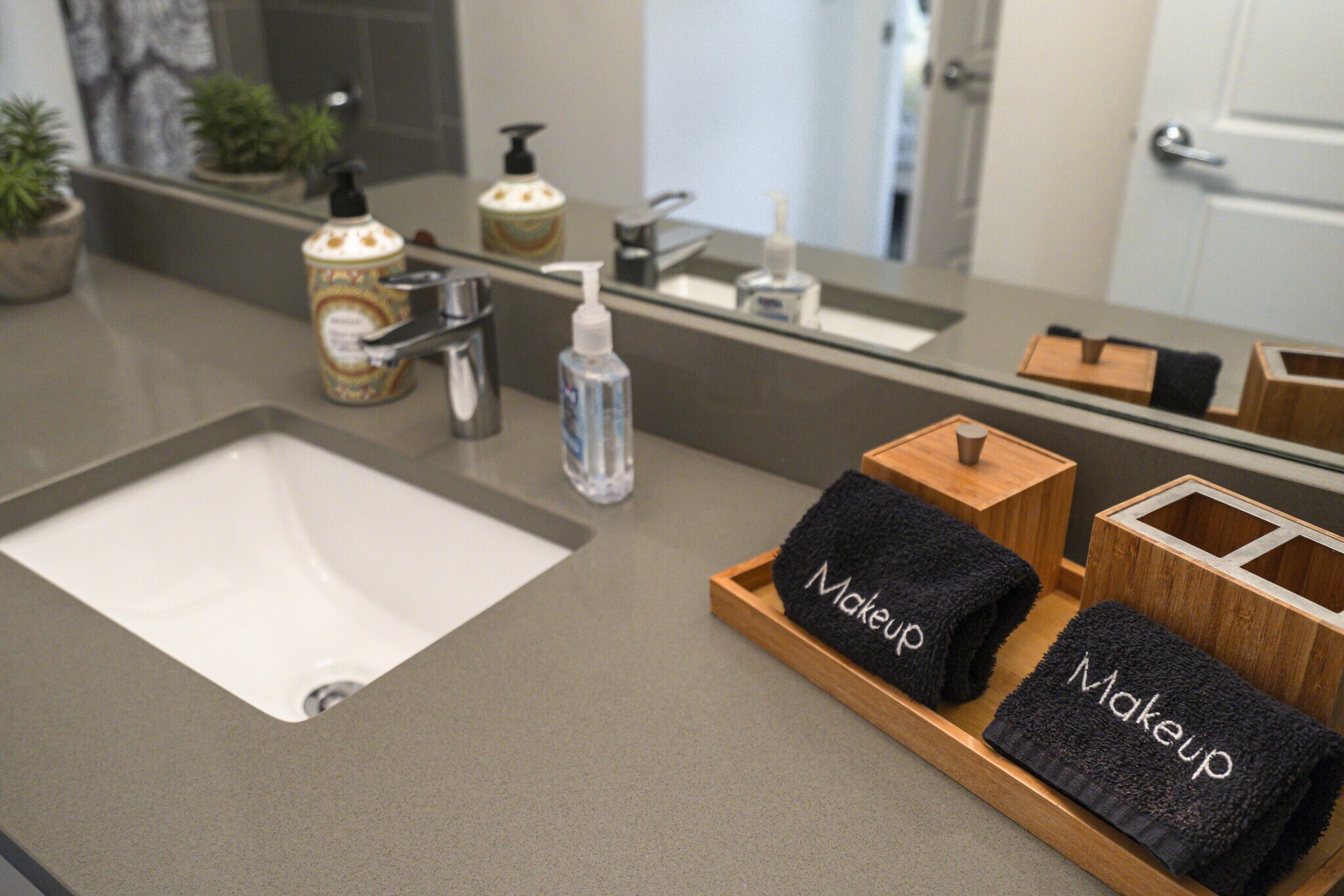 Ensuite sink for Main Floor Bedroom - 1910 11th Ave N