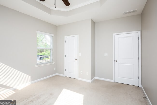 Building Photo - 6234 Grand Fox Cir