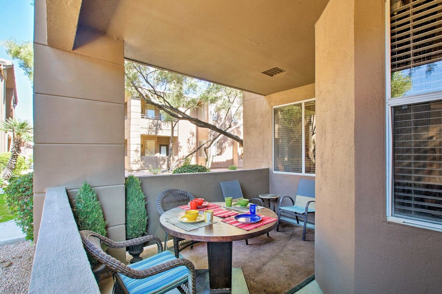 Building Photo - 7009 E Acoma Dr