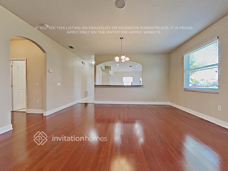 Building Photo - 1492 Hemingway Blvd