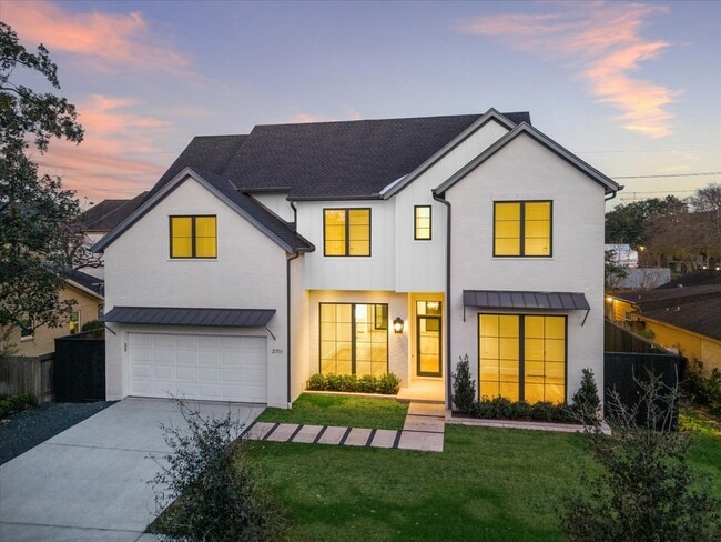 Building Photo - 2711 Eastgrove Ln