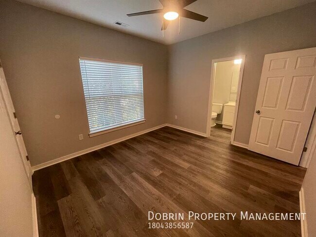 Building Photo - 2053 W Moore St