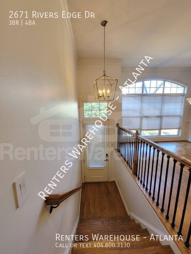 Building Photo - Beautiful 3 Story Brick Buckhead Townhome!