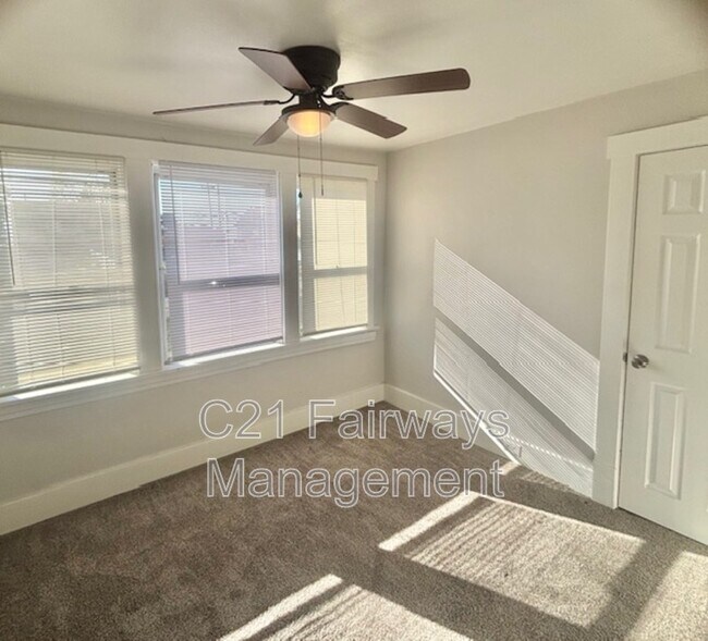 Building Photo - 2992 Ruthwood Ave