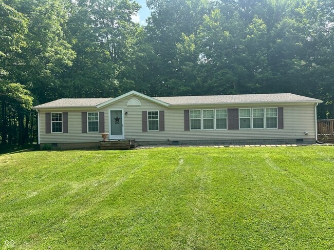 Primary Photo - 6081 S County Rd 425 E