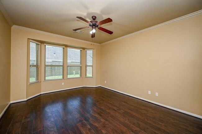 Building Photo - 7818 Iris Glen Ln