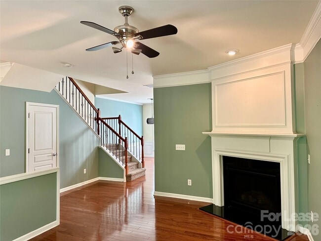 Building Photo - 1104 Drayton Ct