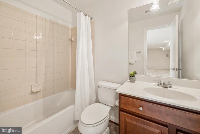 Building Photo - 406 Bricker Dr