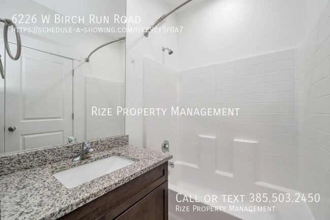 Building Photo - 6226 Birch Run Rd