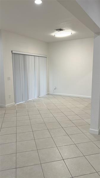 Building Photo - 6095 NW 116th Dr