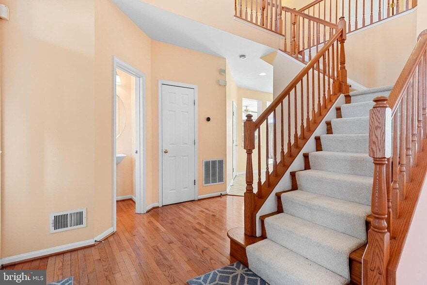 Building Photo - 3 E Thrush Dr