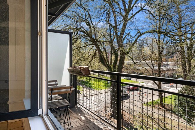 Building Photo - North Park Lofts - Historic Pearl District Warehouse Studio w/parking/most utilities/private balc...