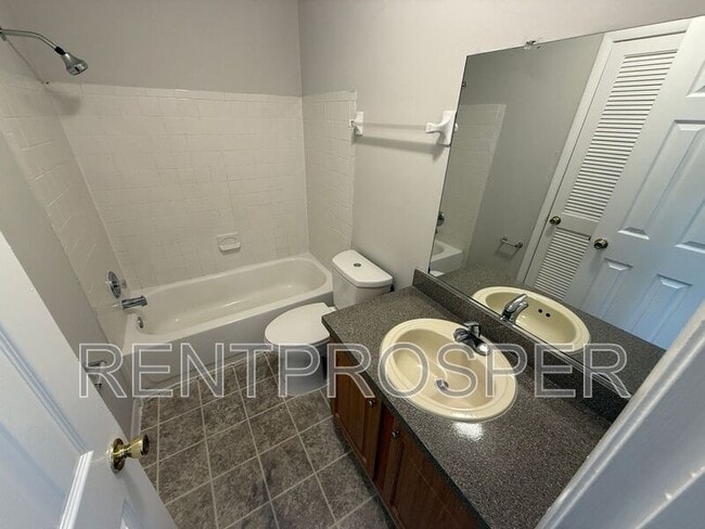 Building Photo - 4307 S Semoran Blvd