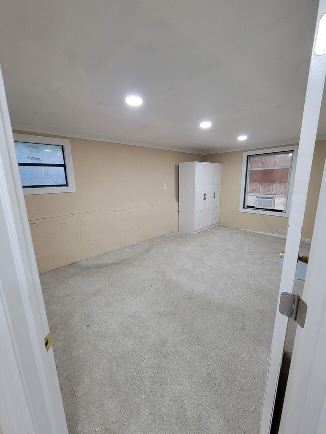 Building Photo - 5728 St Lucie Blvd