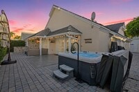 Building Photo - 9937 NW 47th Terrace