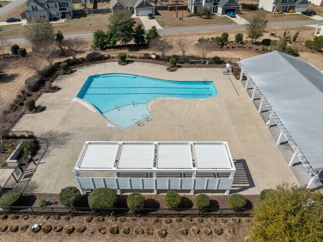 Building Photo - 322 Royal Eagle Ct