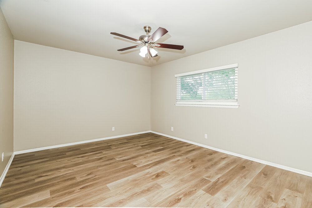 Building Photo - 10614 Cherry Laurel