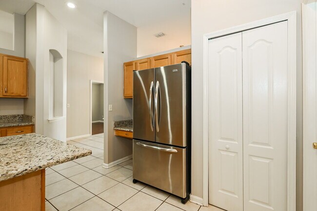 Building Photo - 857 Mystic Harbor Dr