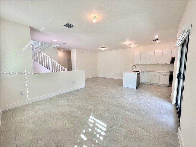 Building Photo - 8317 NW 45th St