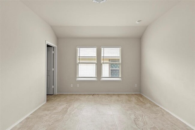 Building Photo - 117 Blanco Dr