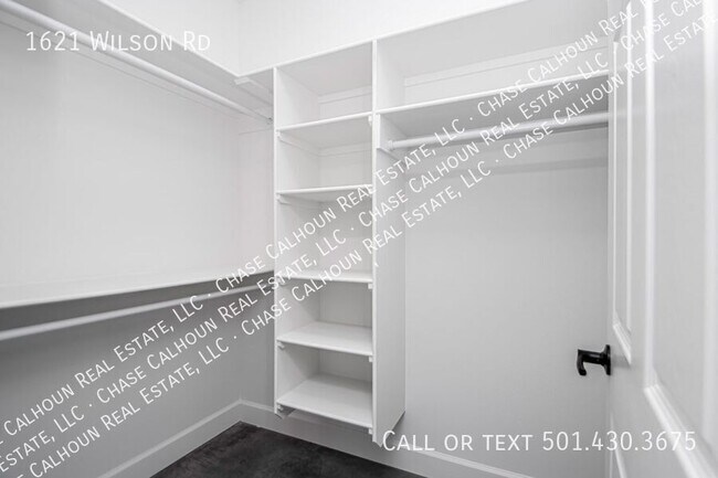 Building Photo - 1621 Wilson Rd