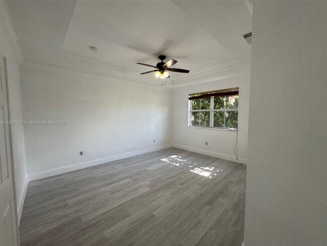 Building Photo - 11362 SW 137th Pl