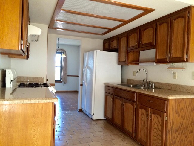 Building Photo - 4616 Marissa Dr